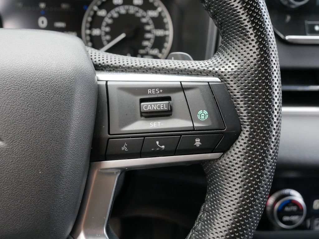 Used 2023 Mitsubishi Outlander SE AWD/4WD image 22