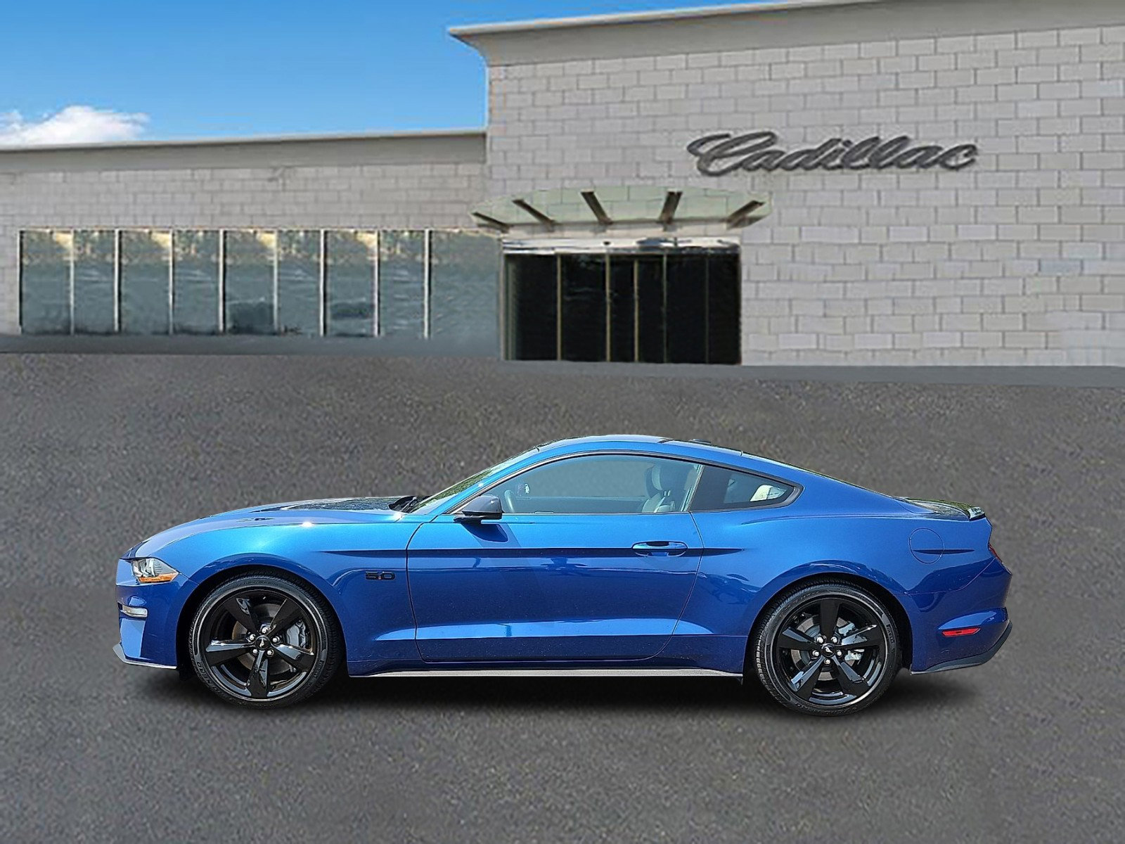 Used 2022 Ford Mustang GT Premium w/ Black Accent Package RWD image 7