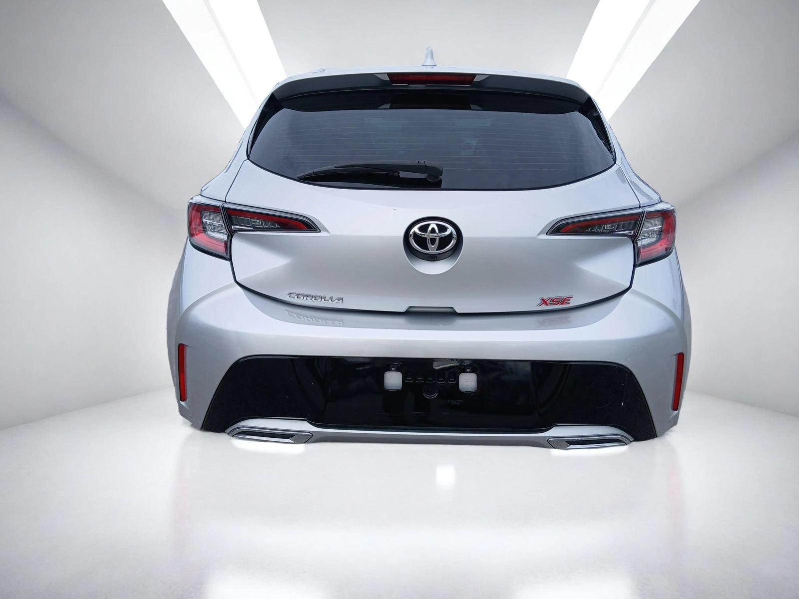Used 2020 Toyota Corolla XSE FWD image 6