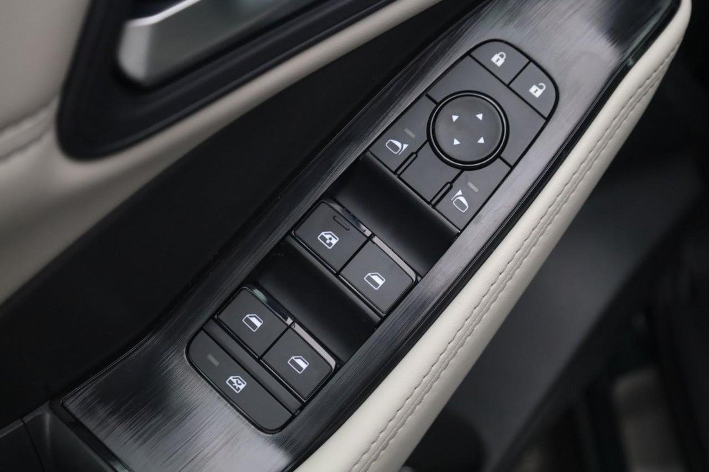 New 2026 Nissan Rogue Dark Armor AWD/4WD image 10