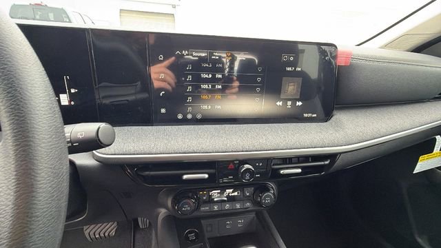 New 2026 Nissan Kicks SV w/ Cold Weather Package image 24