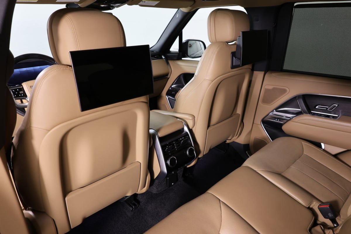 Used 2024 Land Rover Range Rover SE AWD/4WD image 49