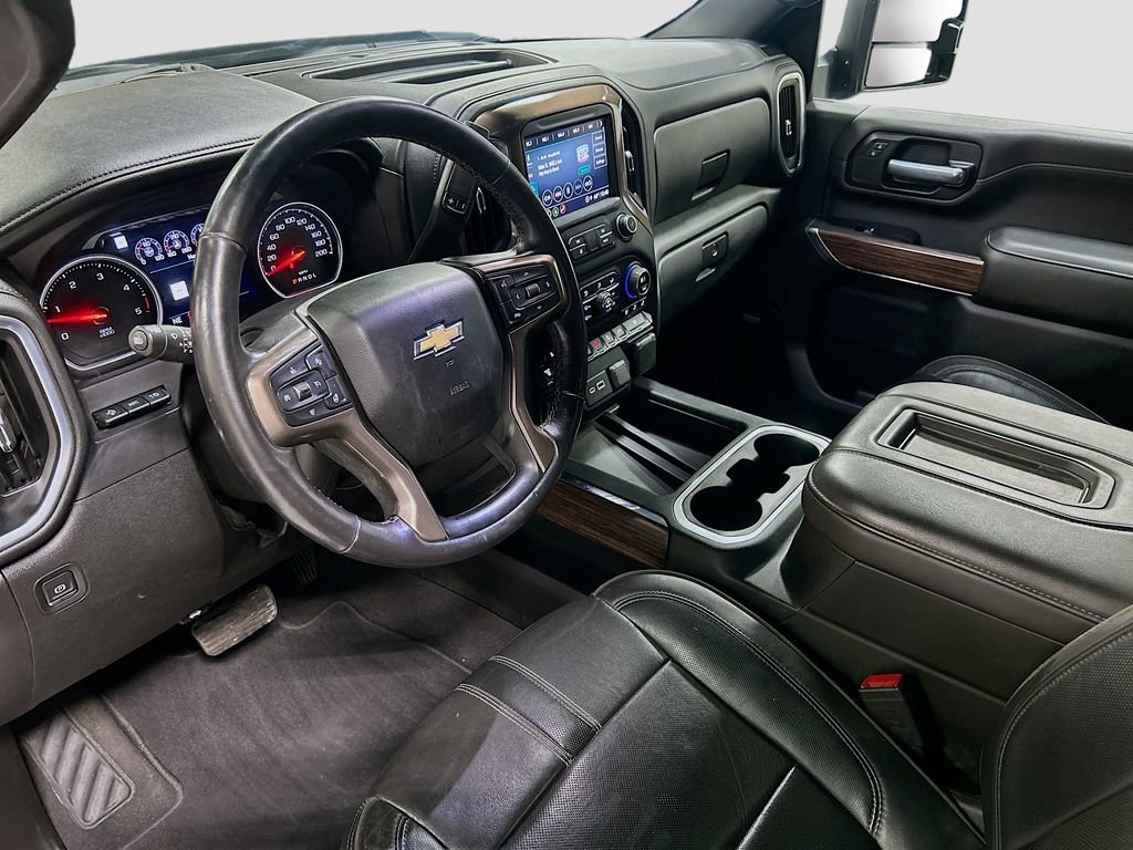 Used 2021 Chevrolet Silverado 2500 High Country image 9