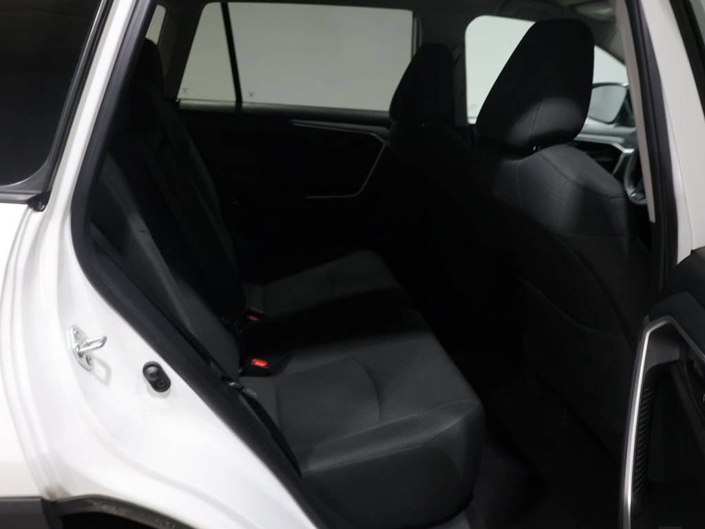 Used 2024 Toyota RAV4 LE image 18