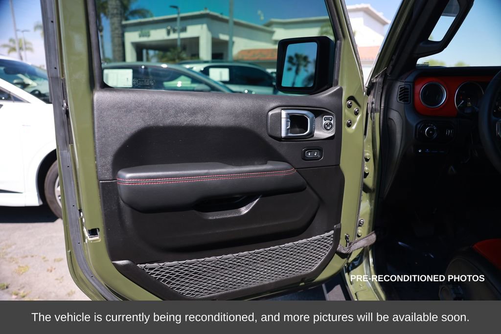 Used 2023 Jeep Wrangler Unlimited Rubicon 4xe image 17