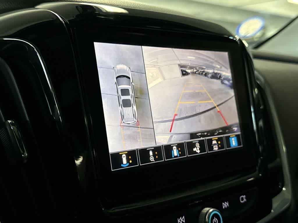 Used 2023 Chevrolet Traverse Premier w/ Redline Edition FWD image 19