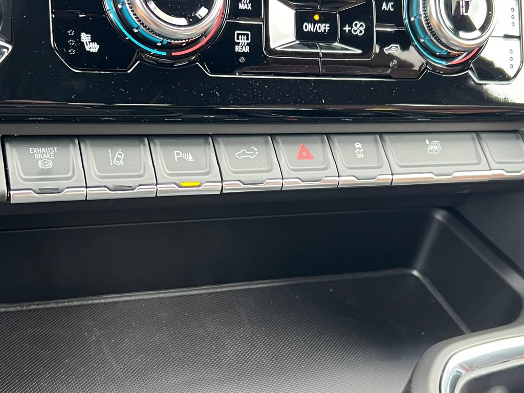 New 2026 GMC Sierra 3500 Denali Ultimate AWD/4WD image 33
