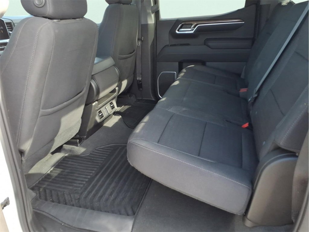 Used 2023 Chevrolet Silverado 1500 LT image 13