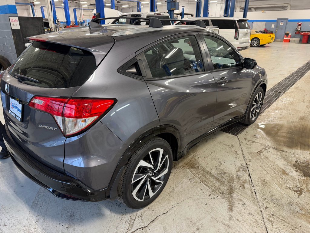 Used 2020 Honda HR-V Sport image 7