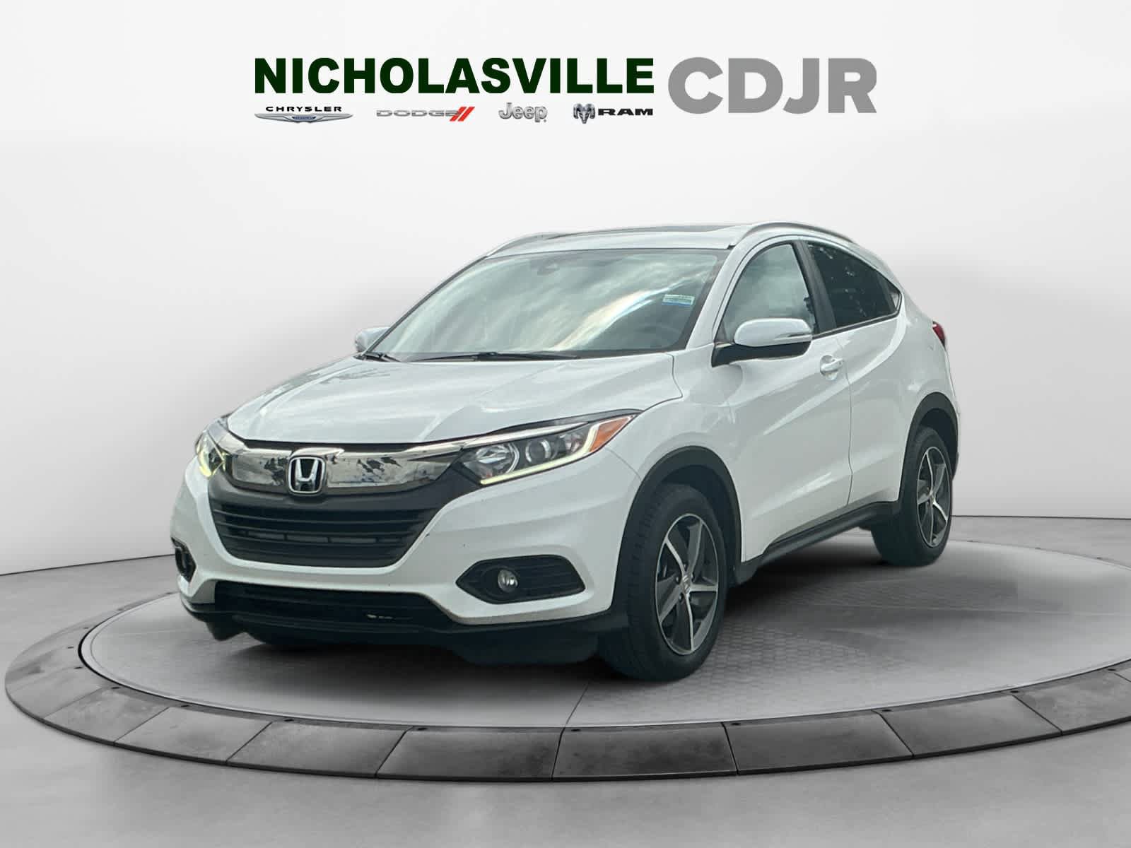 Used 2022 Honda HR-V EX image 1