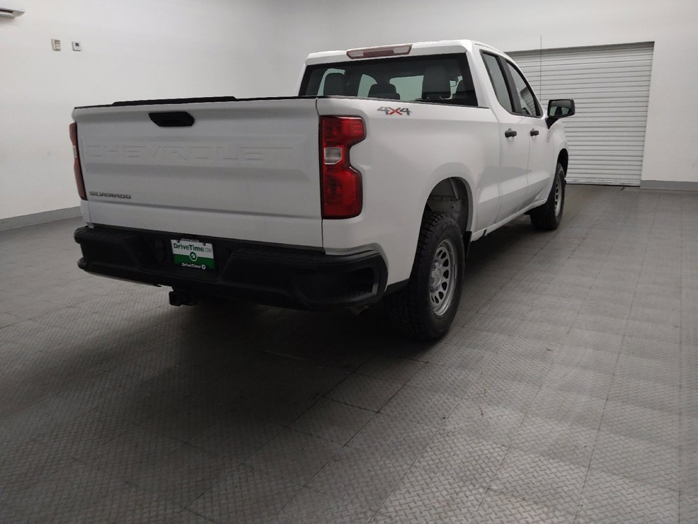 Used 2020 Chevrolet Silverado 1500 W/T w/ Trailering Package AWD/4WD image 9