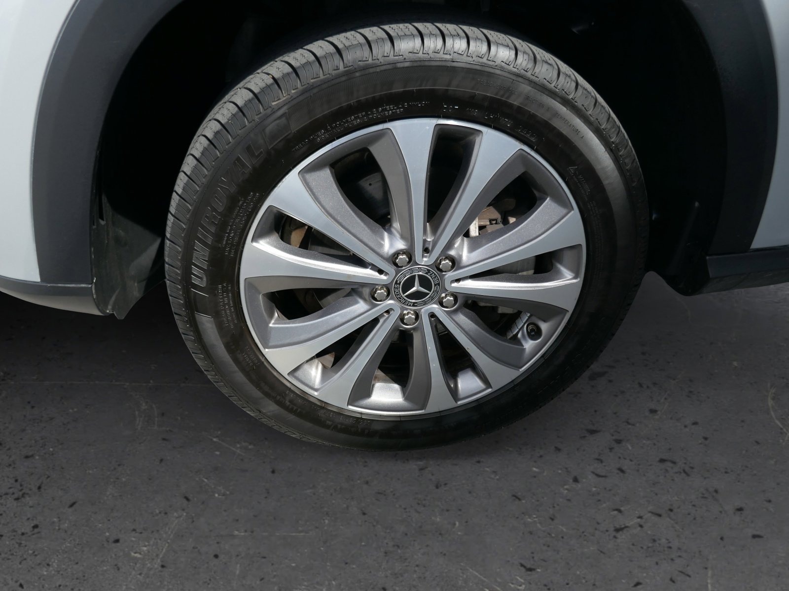 Used 2021 Mercedes-Benz GLE 350 4MATIC image 6