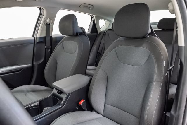 Used 2025 Kia K4 FWD image 9