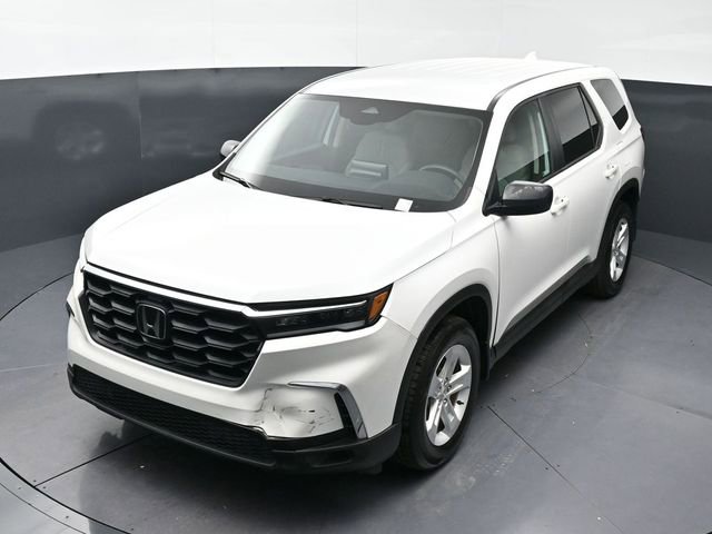 Used 2023 Honda Pilot LX image 9