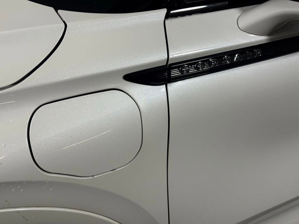 New 2025 Lincoln Corsair Grand Touring w/ Equipment Group 302A image 9
