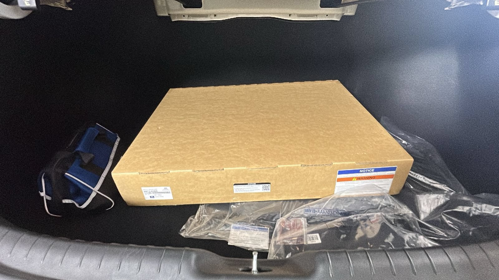 Certified 2025 Hyundai Elantra SEL FWD image 33
