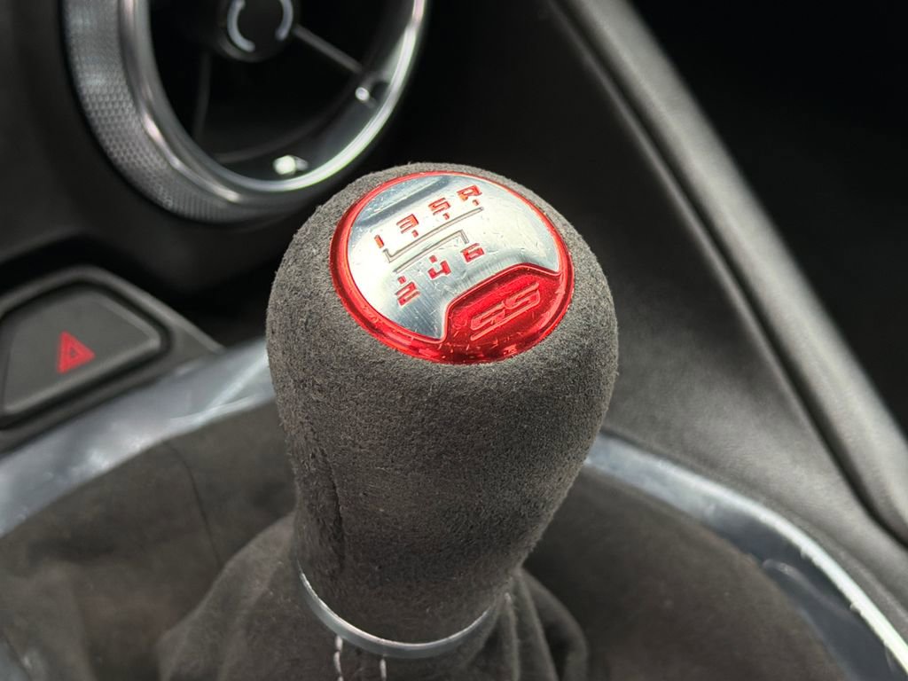 Used 2022 Chevrolet Camaro SS image 27