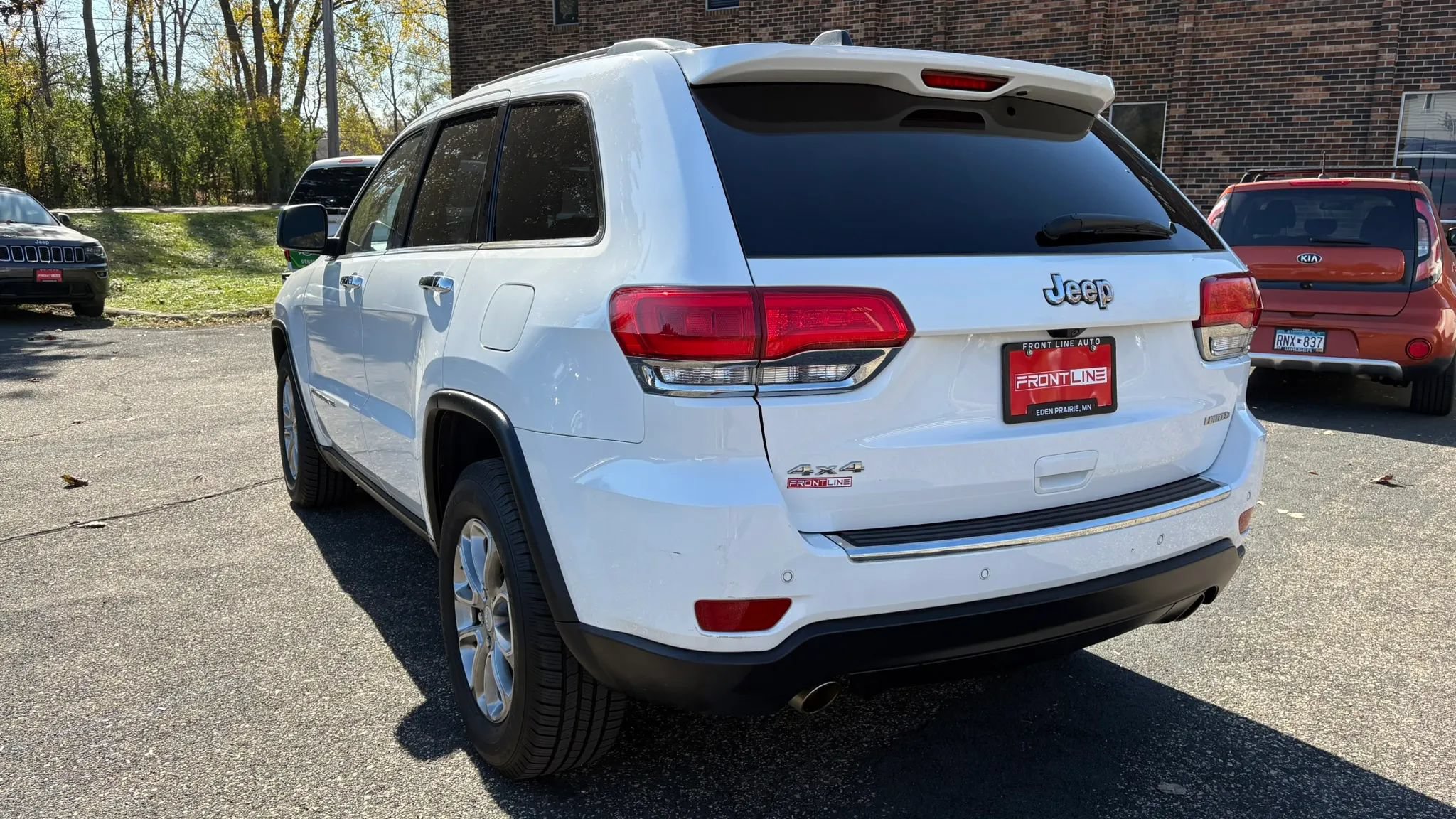 Used 2014 Jeep Grand Cherokee Limited AWD/4WD image 7