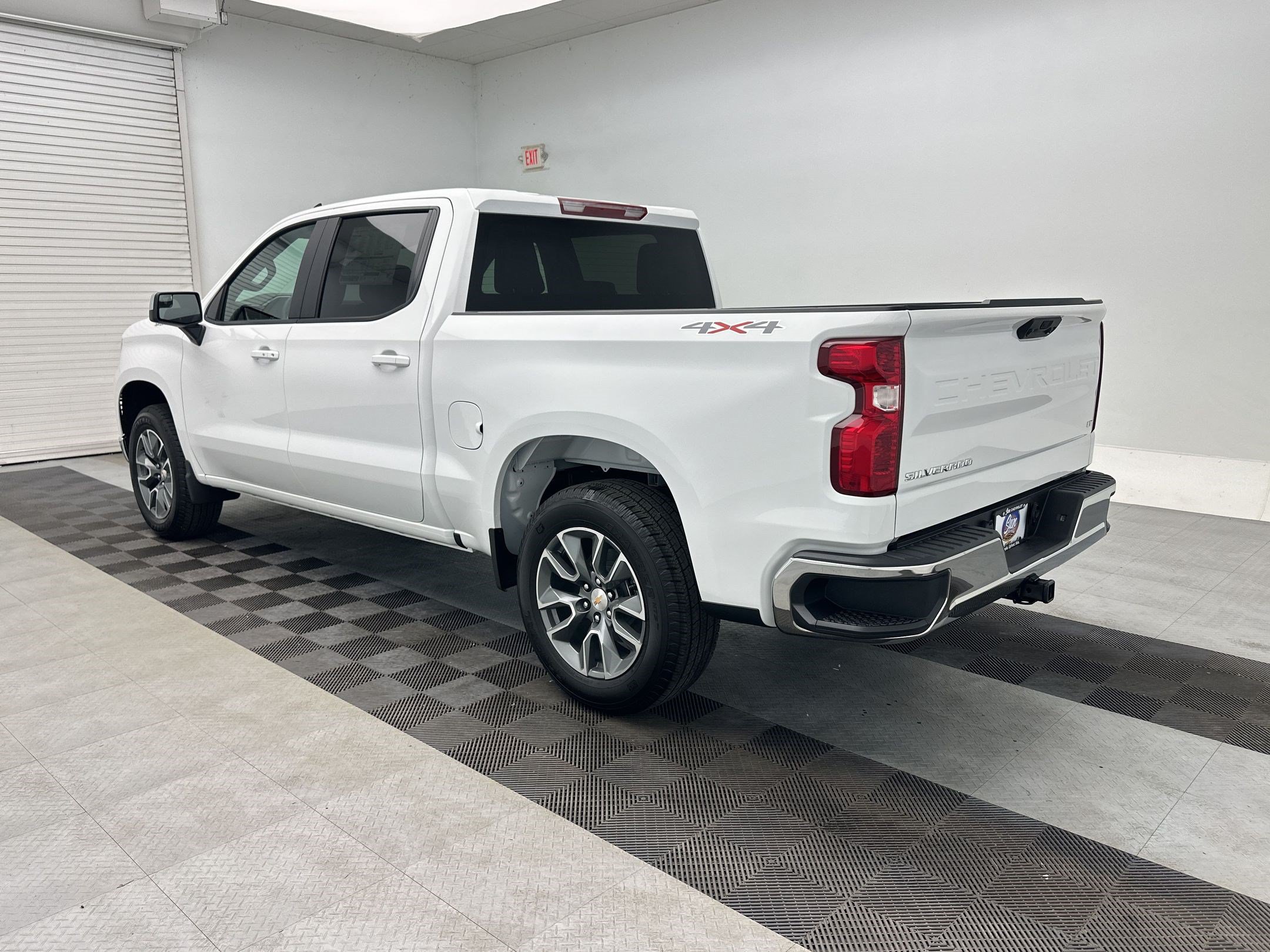 New 2026 Chevrolet Silverado 1500 LT AWD/4WD image 3