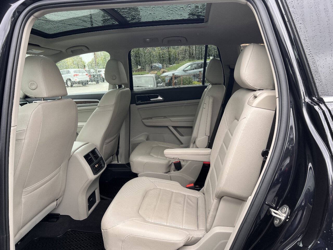 Used 2019 Volkswagen Atlas SEL Premium AWD/4WD image 30