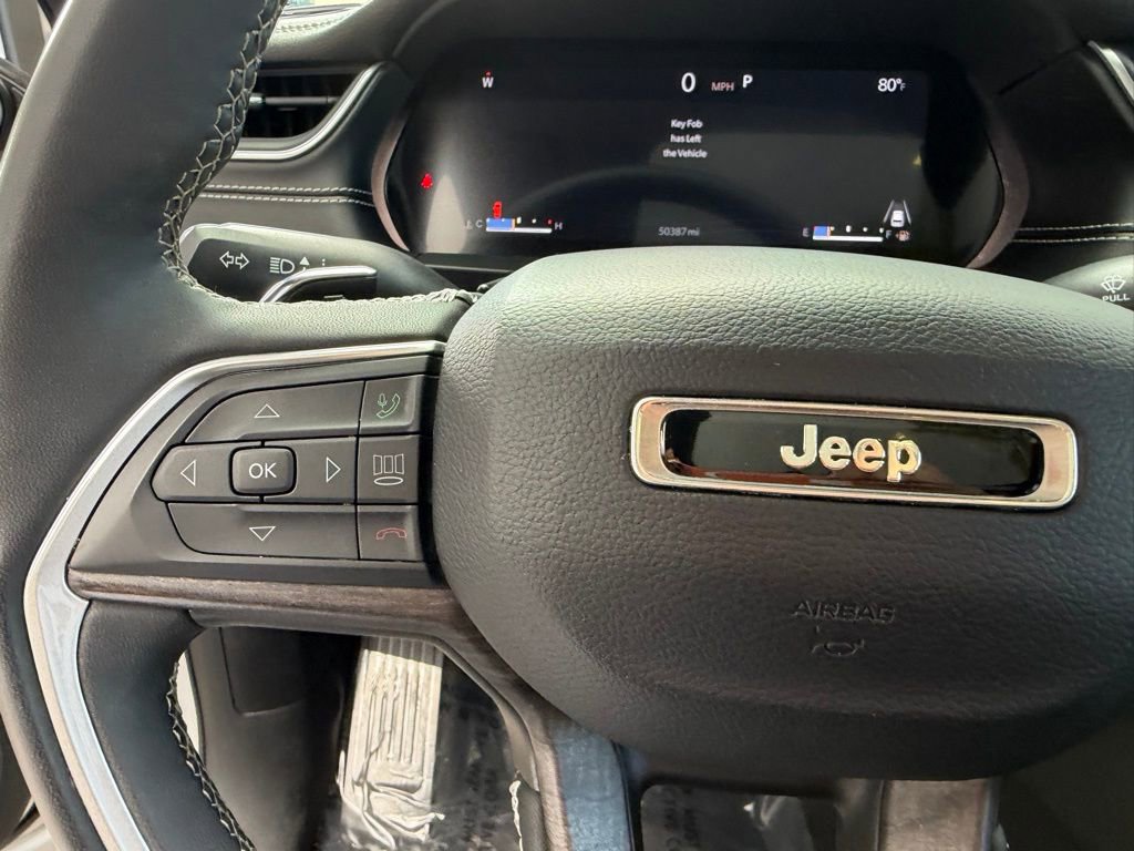 Certified 2023 Jeep Grand Cherokee Limited image 18