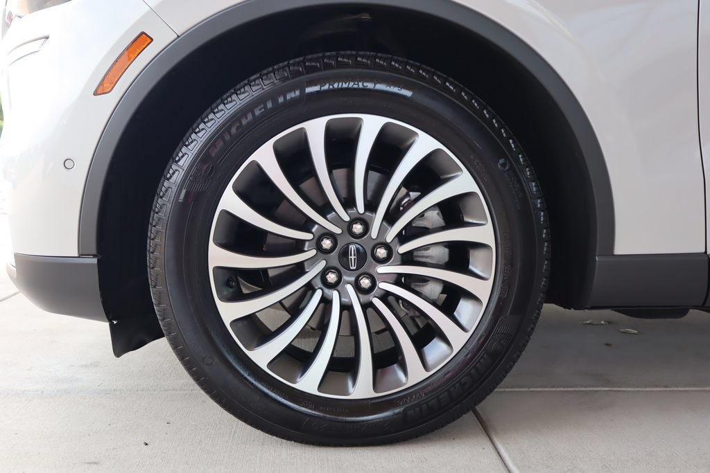 Used 2021 Lincoln Aviator Reserve w/ Equipment Group 201A RWD image 5