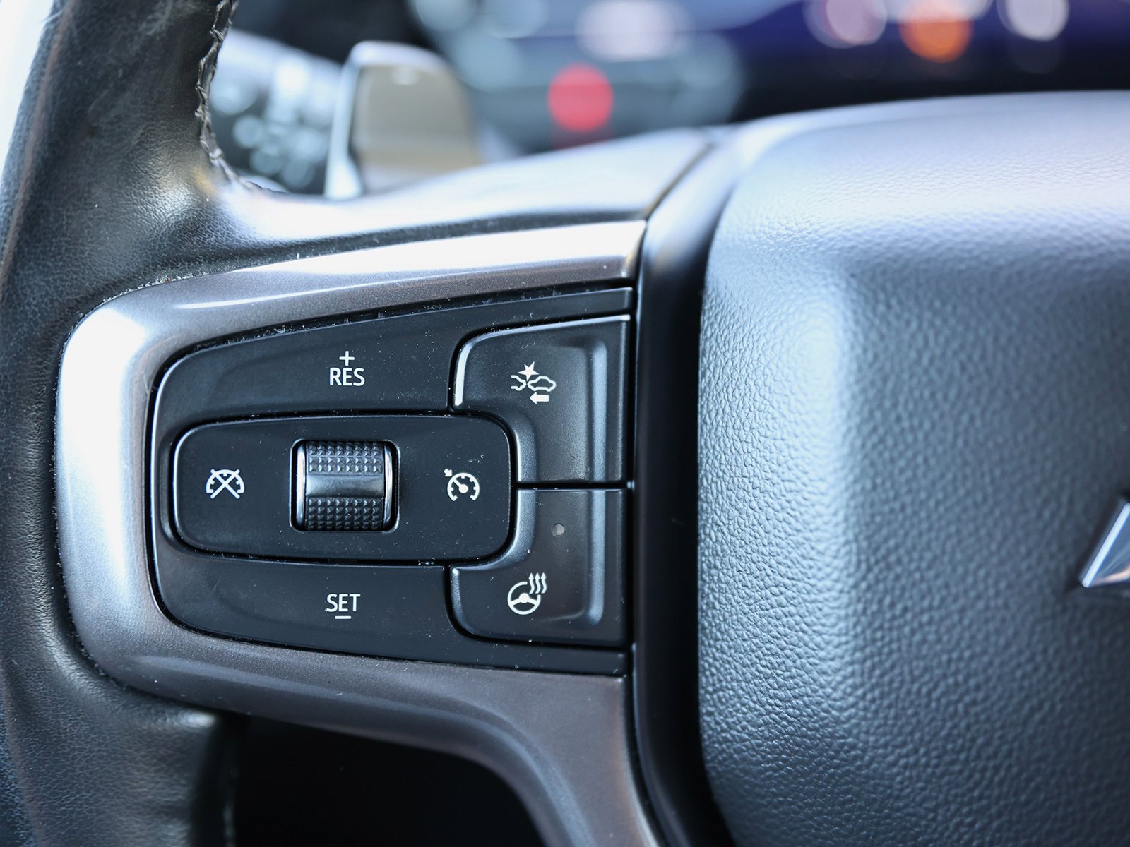 Certified 2023 Chevrolet Silverado 1500 High Country w/ Z71 Off-Road Package image 46