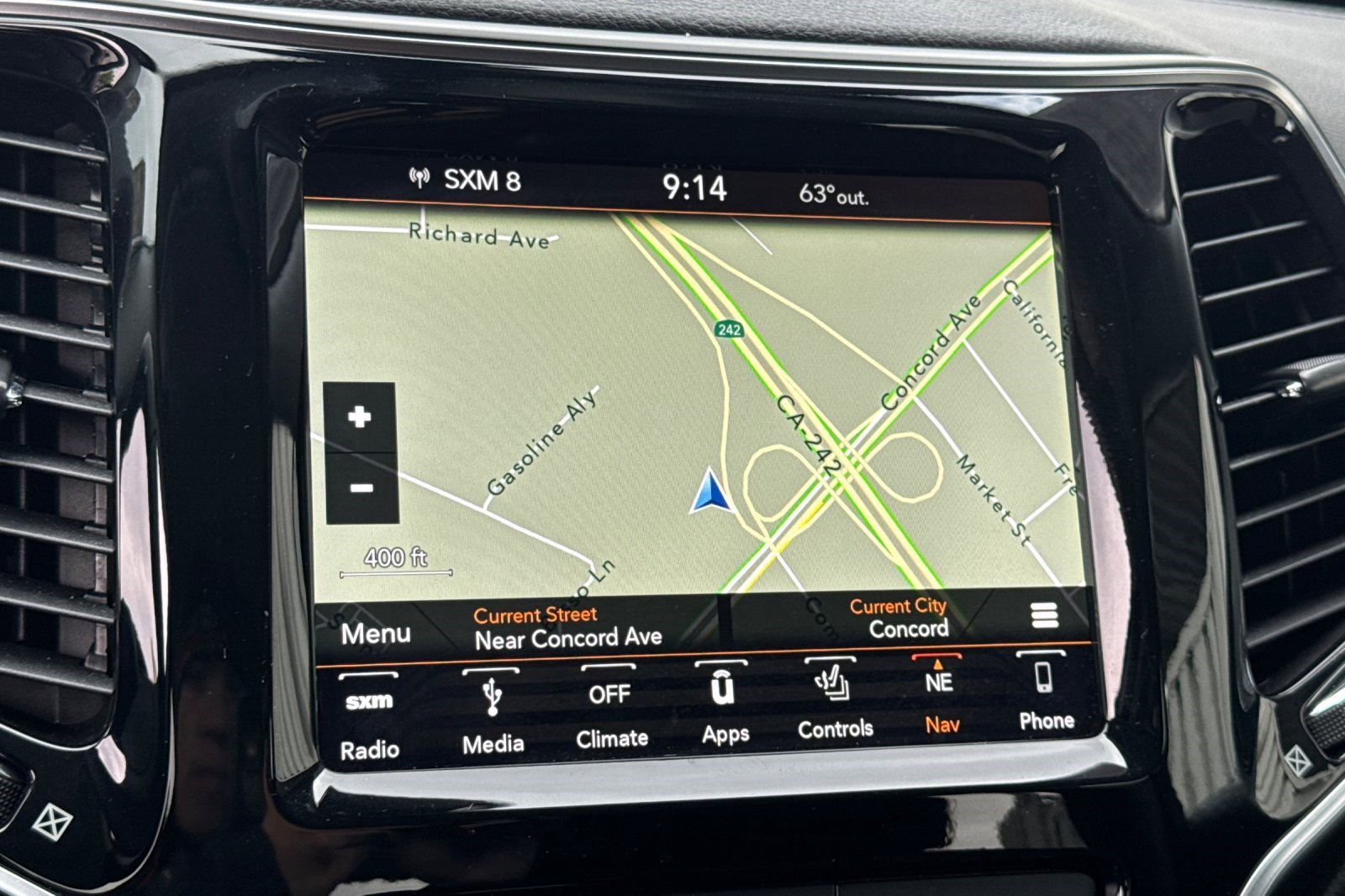 Used 2019 Jeep Cherokee Limited FWD image 23