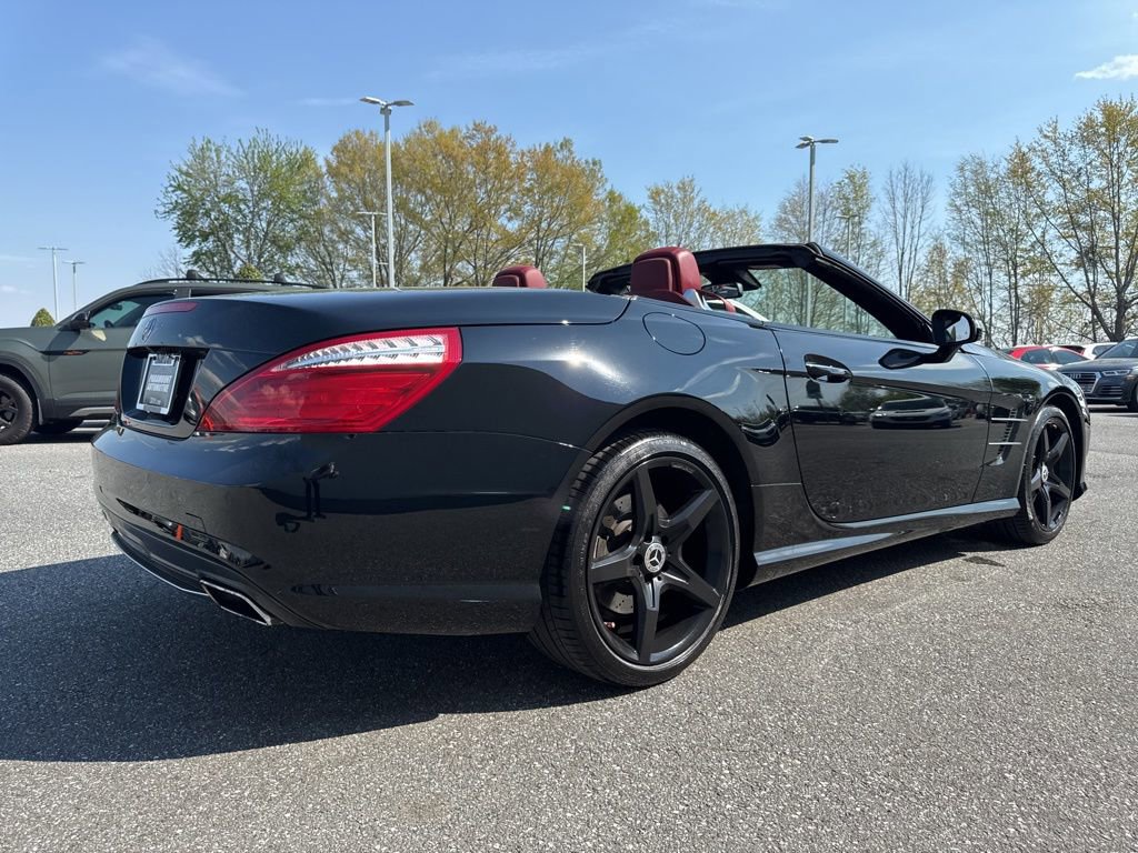 Used 2013 Mercedes-Benz SL 550 image 31