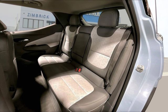 Used 2022 Chevrolet Bolt EUV Premier w/ Sun & Sound Package FWD image 19