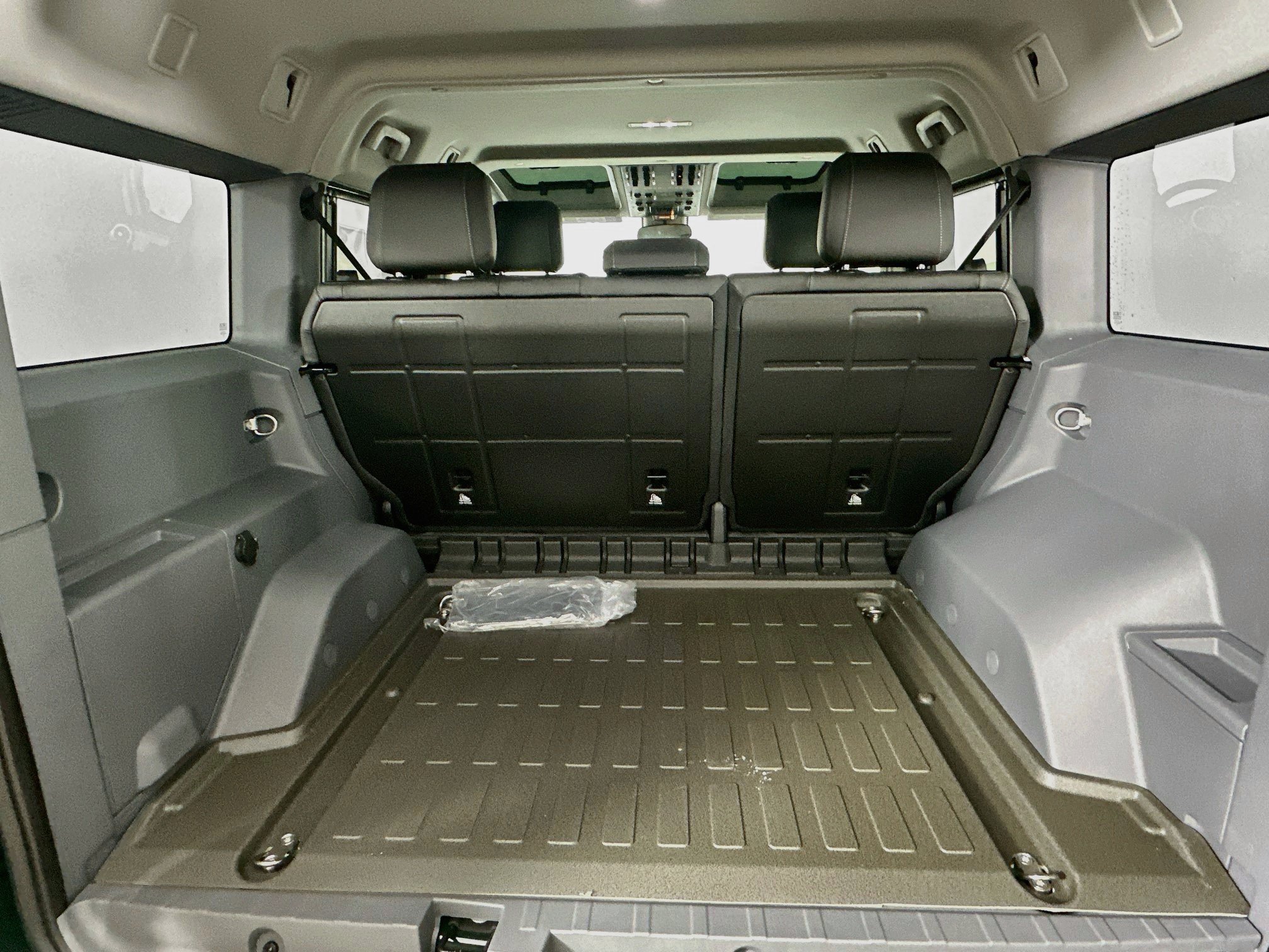 Used 2025 INEOS Grenadier Station Wagon AWD/4WD image 44