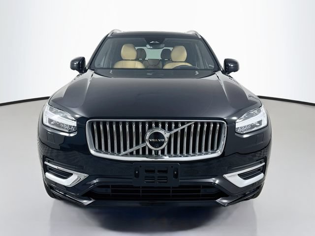 Used 2025 Volvo XC90 B6 Ultra w/ Protection Package Premier AWD/4WD image 2