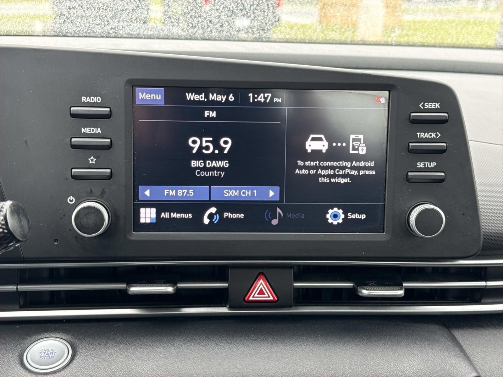 Used 2022 Hyundai Elantra SEL FWD image 9