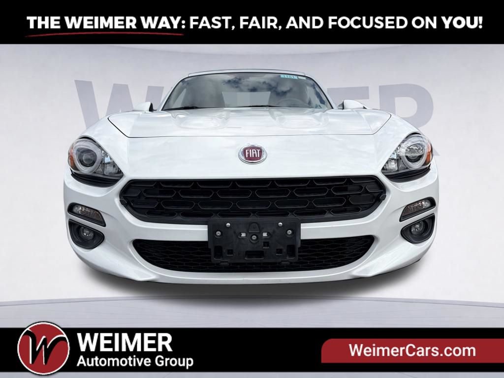 Used 2017 FIAT 124 Spider Lusso RWD image 10