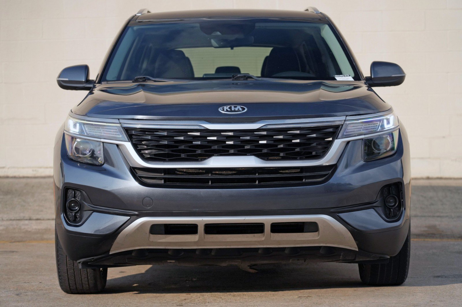 Used 2021 Kia Seltos S FWD image 6