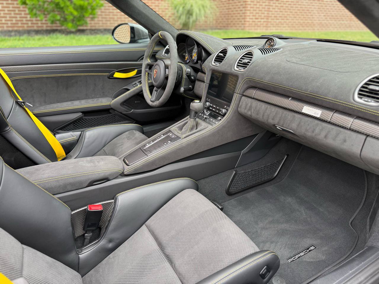Used 2025 Porsche 718 Boxster Spyder RS RWD image 30