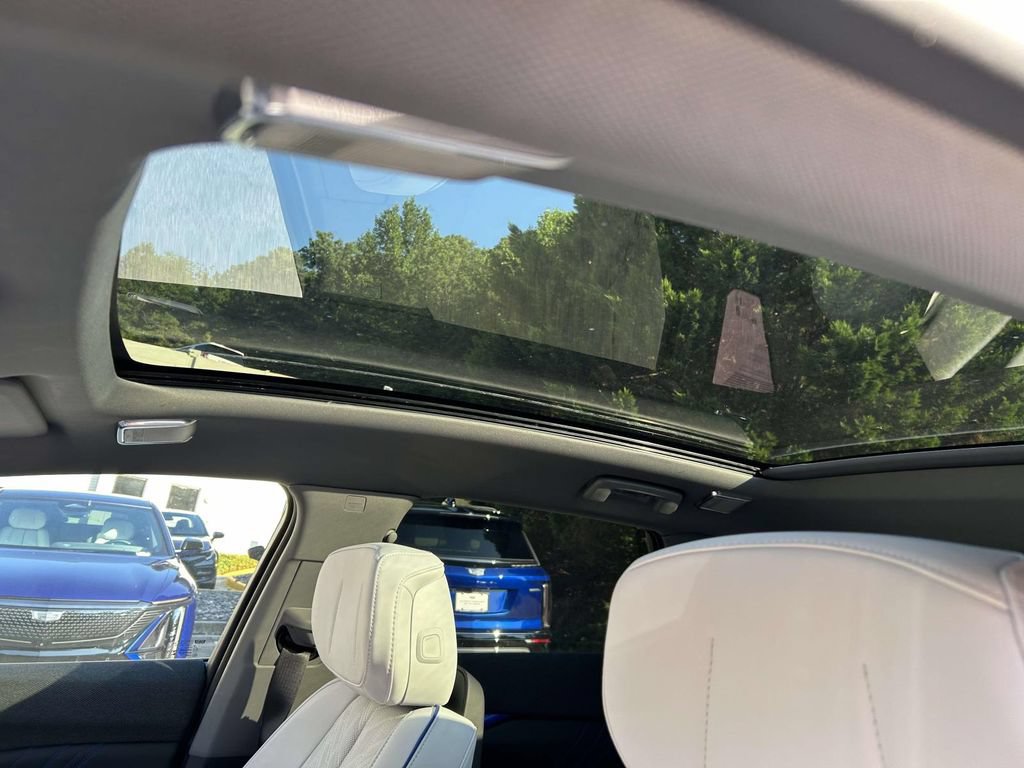 New 2026 Cadillac Optiq V AWD/4WD image 20