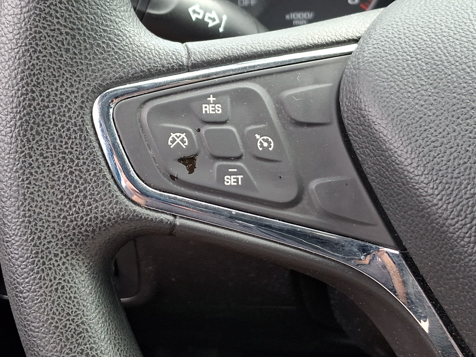 Used 2019 Chevrolet Cruze LT w/ Convenience Package FWD image 20
