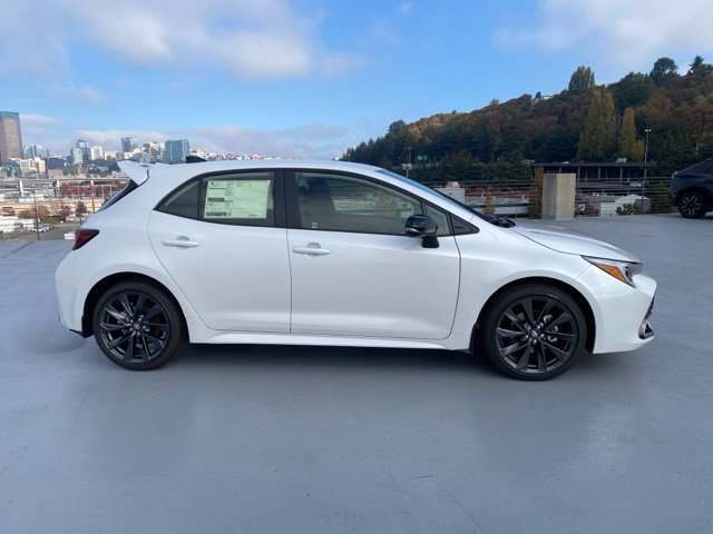 New 2027 Toyota Corolla XSE FWD image 3