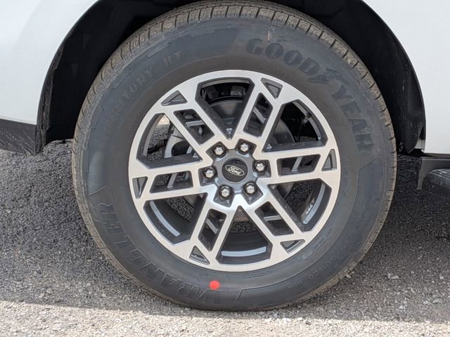 New 2026 Ford Expedition Active RWD image 7
