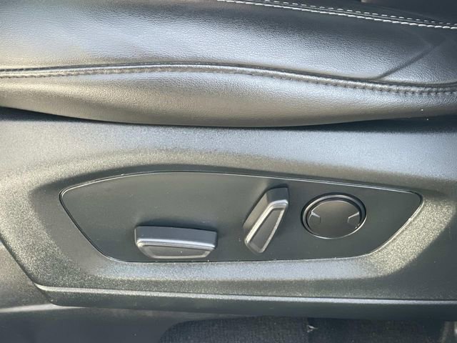 Certified 2022 Ford Explorer XLT w/ Equipment Group 202A image 22