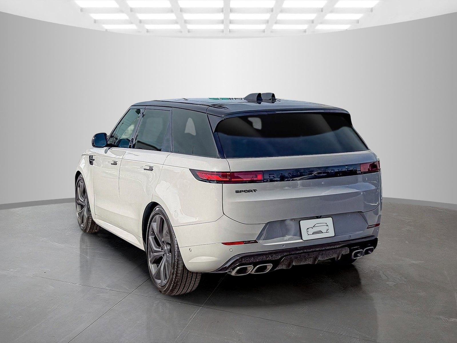 New 2025 Land Rover Range Rover Sport Dynamic SE image 3