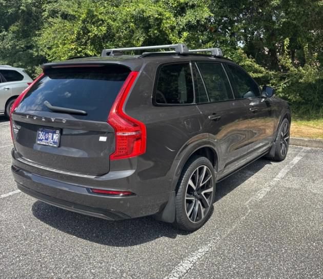 Used 2023 Volvo XC90 T8 Ultimate w/ Protection Package Premier AWD/4WD image 4