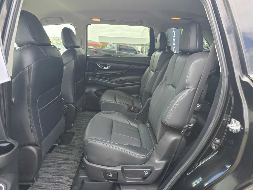 Used 2023 Subaru Ascent Limited AWD/4WD image 16