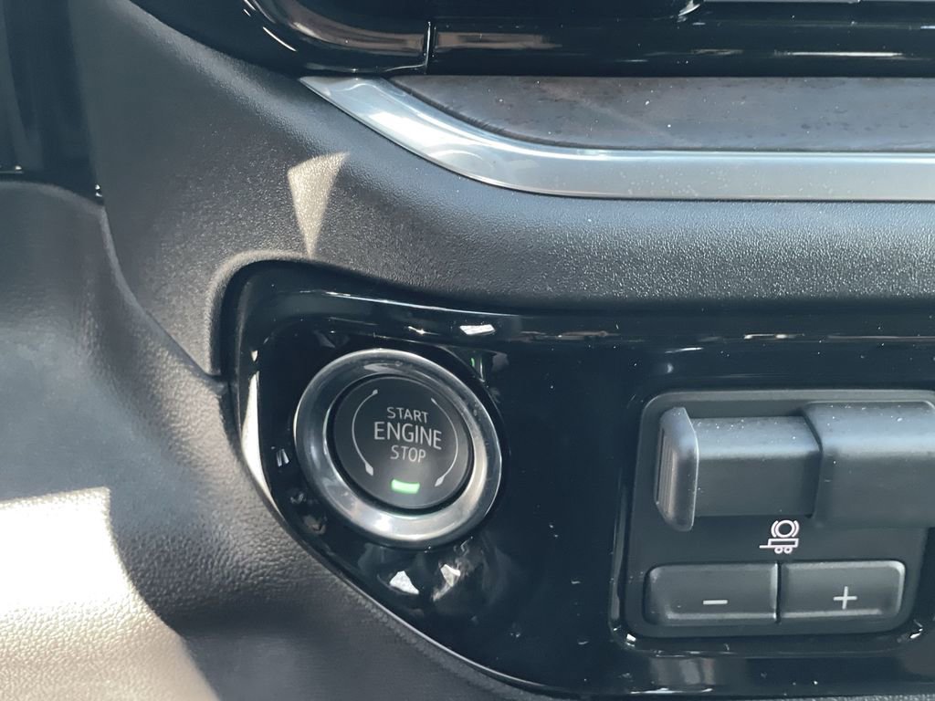 New 2026 GMC Sierra 3500 SLT image 23