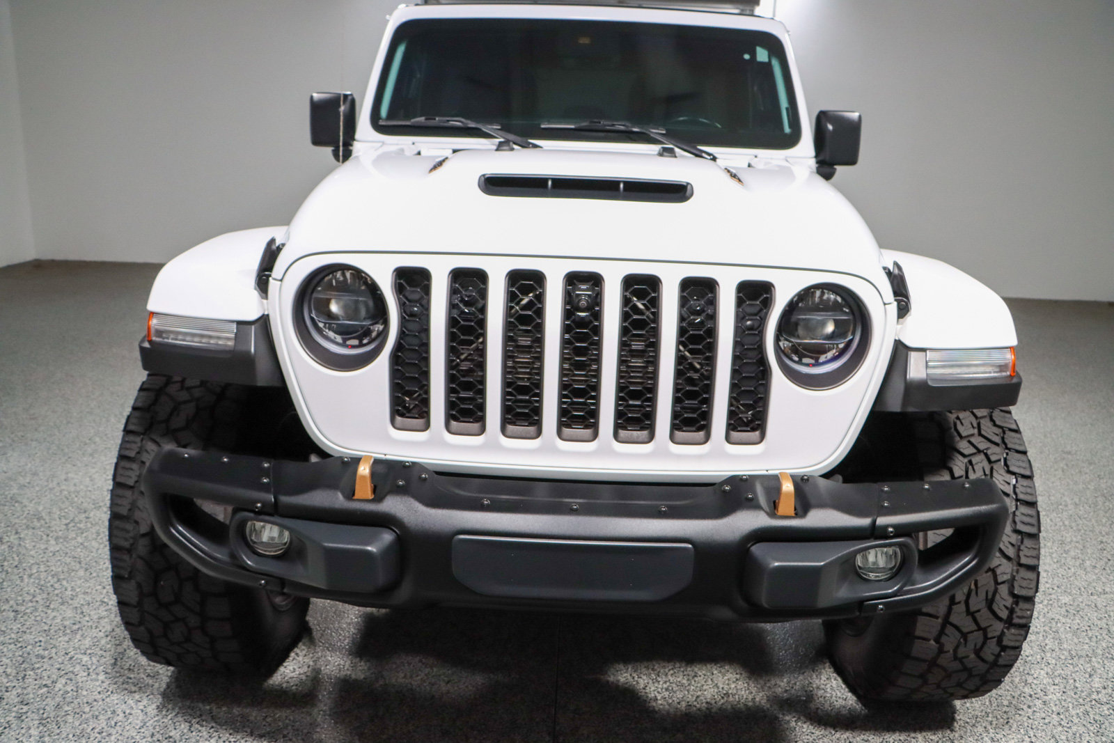 Used 2023 Jeep Wrangler Unlimited Rubicon 392 w/ Trailer Tow Package image 4