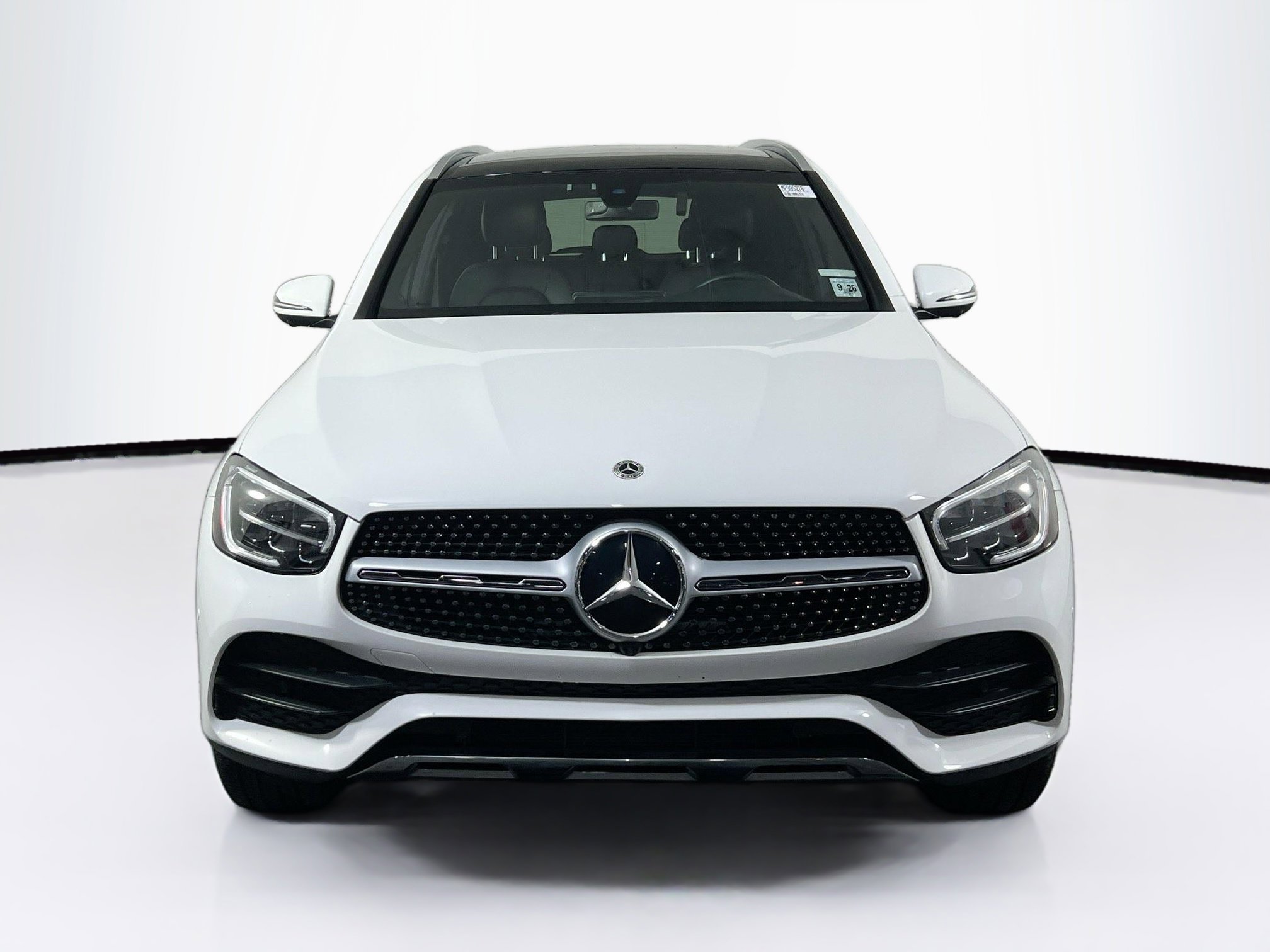 Used 2021 Mercedes-Benz GLC 300 4MATIC image 2