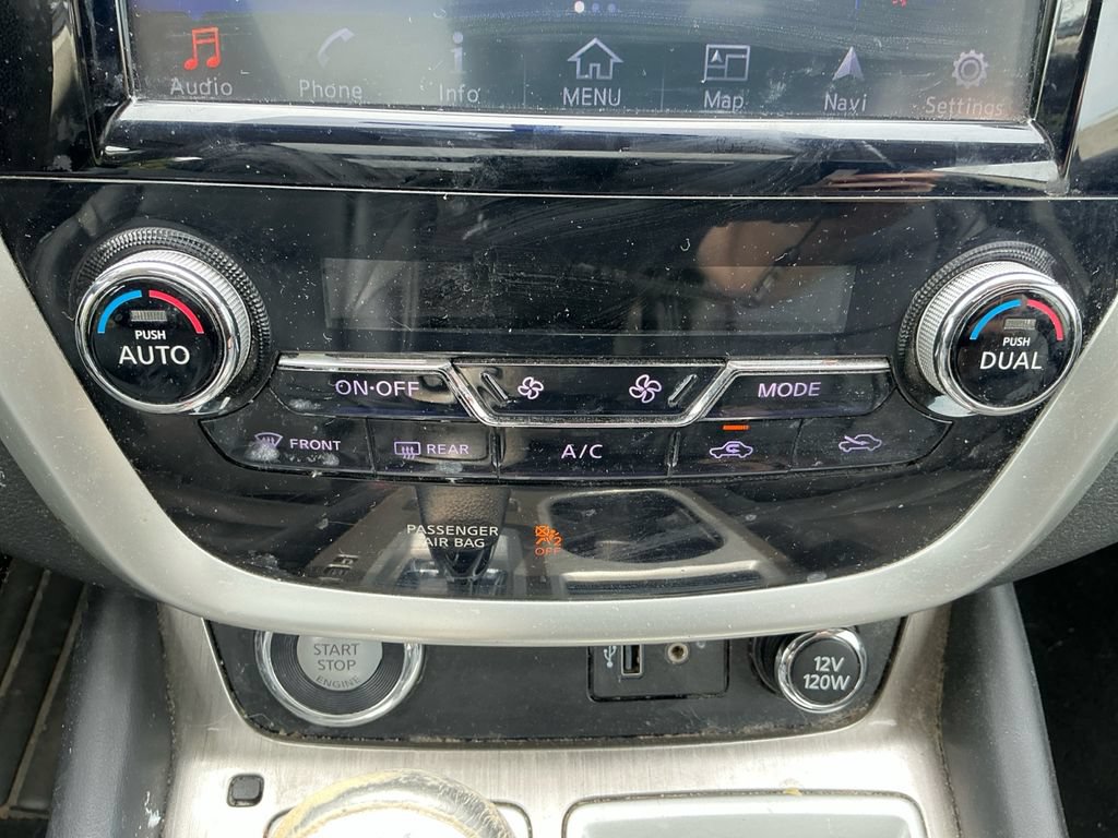 Used 2018 Nissan Murano SL w/ Moonroof Package AWD/4WD image 22