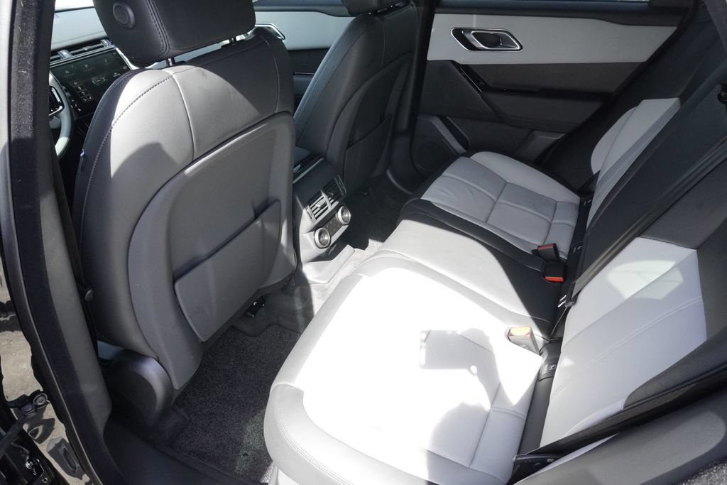 Used 2026 Land Rover Range Rover Velar Dynamic SE AWD/4WD image 29