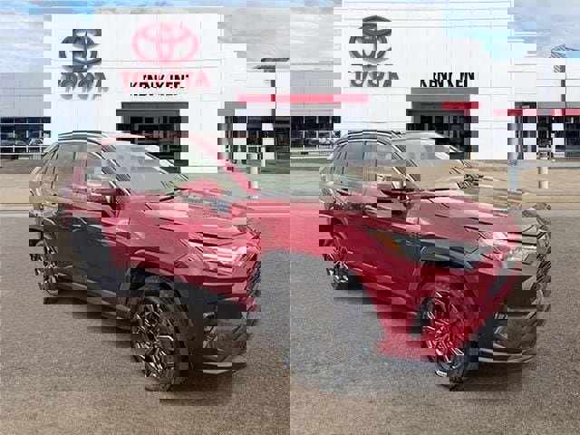 Used 2022 Toyota RAV4 XLE Premium image 1